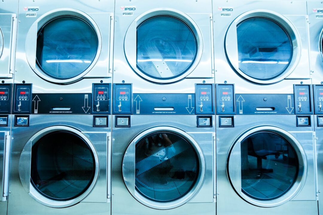 Are Laundromats Open on New Year's Day