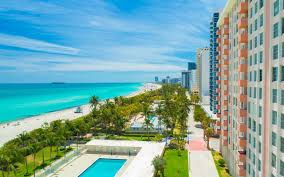 10 Best Places to Visit During New Year in Florida