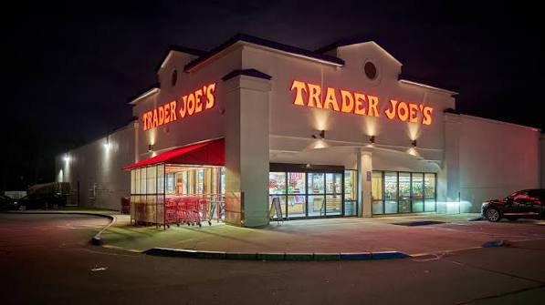 Is Trader Joe's Open on New Year's Day